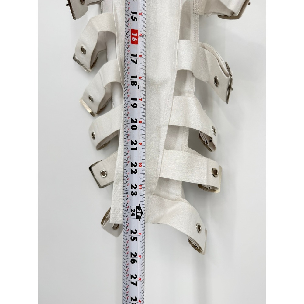 NEW Akira Hit With The Bullish Exposed Pant White Buckle Cut Out Y2K Rave Medium - Picture 10 of 10